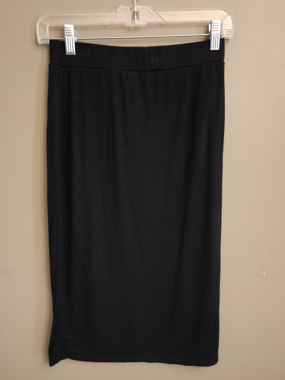 Brigitte Brianna Classic Black Skirt - Picture 2 of 14